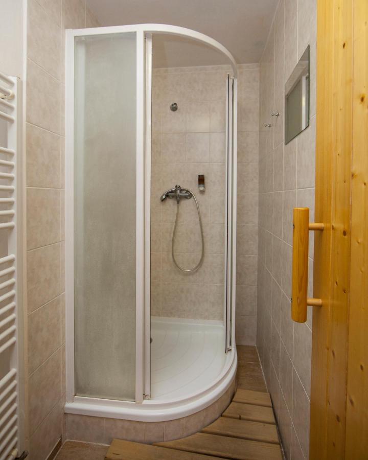 Vegzion - Vegan B&B Svoboda nad Úpou Екстериор снимка