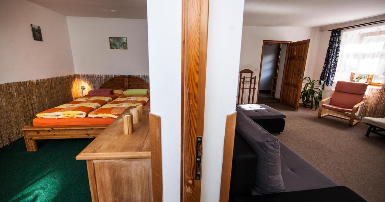 Vegzion - Vegan B&B Svoboda nad Úpou Екстериор снимка